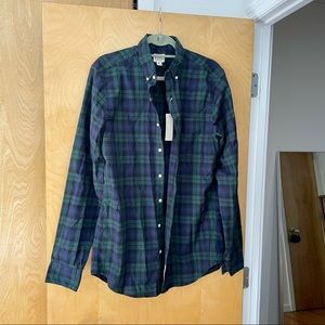 J.Crew Men's Classic Organic Cotton-Stretch Secret-Wash Button Up Shirt